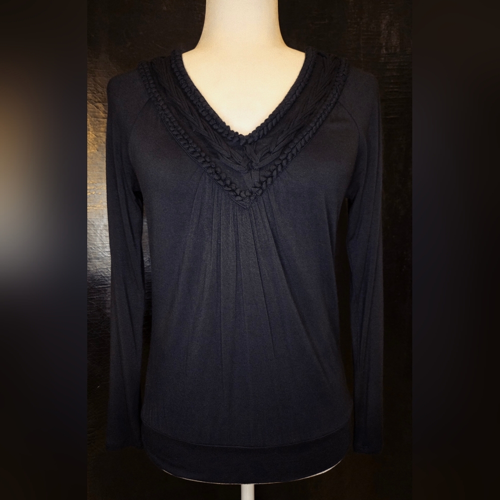Kenar Long-Sleeved Black Knit V-Neck Sweater With Embroidery At The Neckline